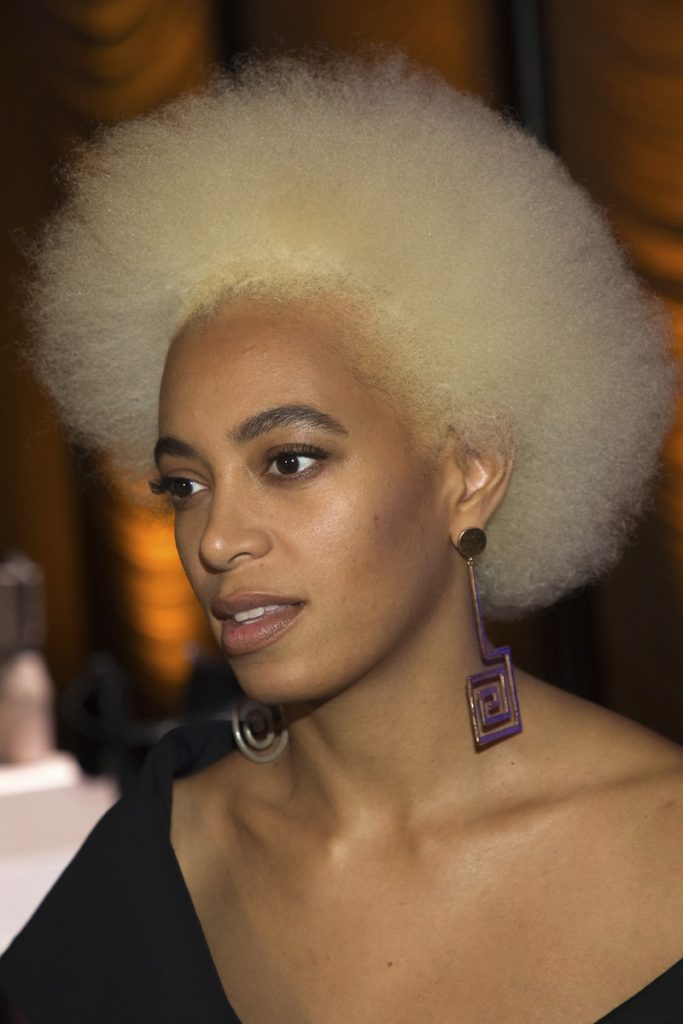 Singer/songwriter Solange Knowles attends the Stuart Weitzman FW 2018 Cocktail Party at The Pool on Thursday, Feb. 8, 2018 in New York. (Photo by Brent N. Clarke/Invision/AP)